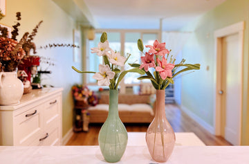 C9 Porcelain Duet | Bouquet ( 2 Tone Lilies and 4 Fountain Grasses )