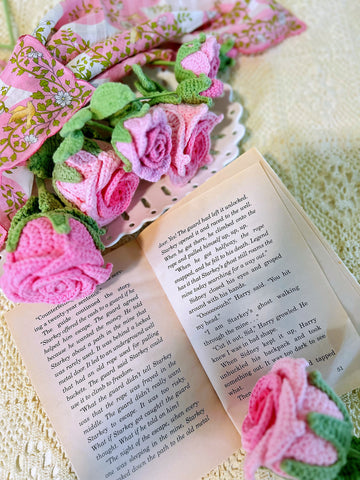C11 Rosy Decade | Bouquet ( 10 Pink Roses )