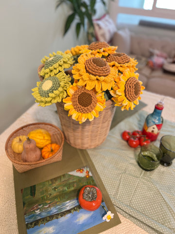 C8 Sunshine Eight | Bouquet ( 8 Sunflowers )