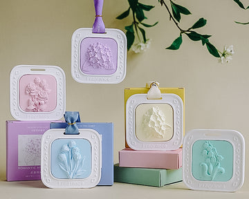 Aroma Keeps – Floral Relief Scented Stone