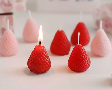 Fruity Bloom – Strawberry Candle Box (4 pcs, Red/Pink Mix)