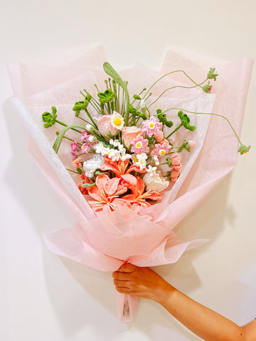 C4 Blooming Blush | Bouquet ( LIlies, leaves, 20 branches totally )