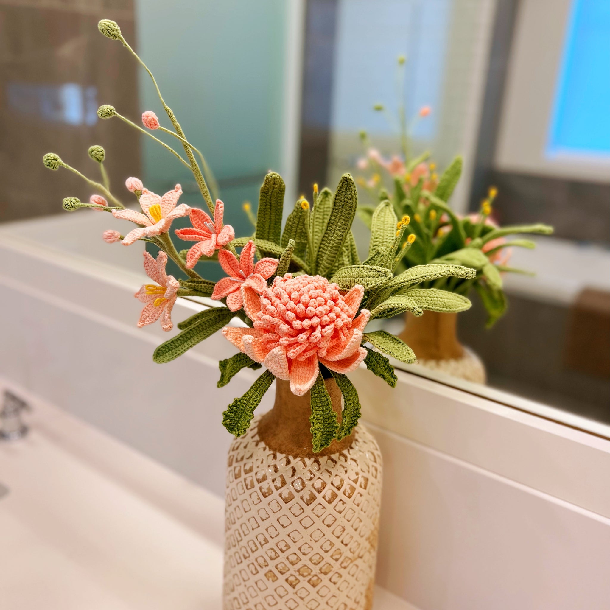 C13 Coral Bloom | Bouquet ( Overlord Flower, Mars Orchid and Leaves )