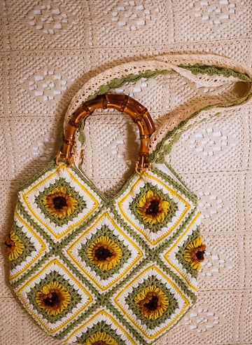 Handheld and Crossbody Bag 5