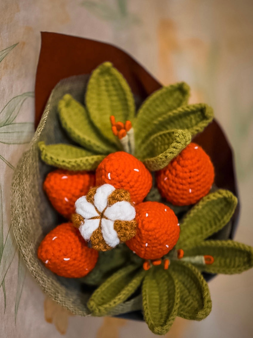 A3 Bloomy Suprise | Bouquet ( 2 Main flowers and 3 complementary flowers or leaves)